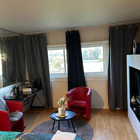 Les Temps Heureux Apartman *