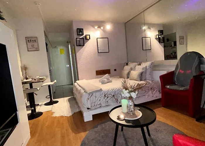 Les Temps Heureux 아파트