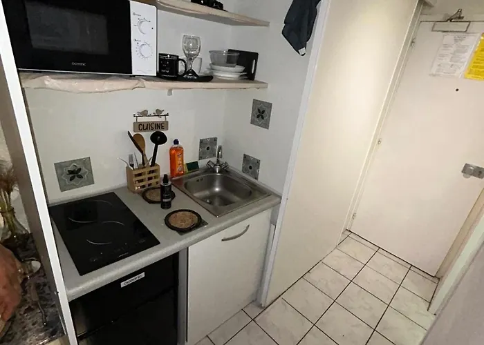 아파트 Les Temps Heureux