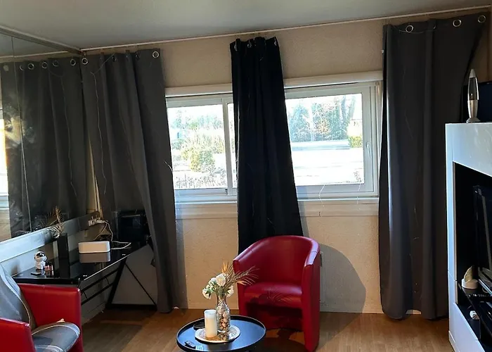 Les Temps Heureux Appartement *